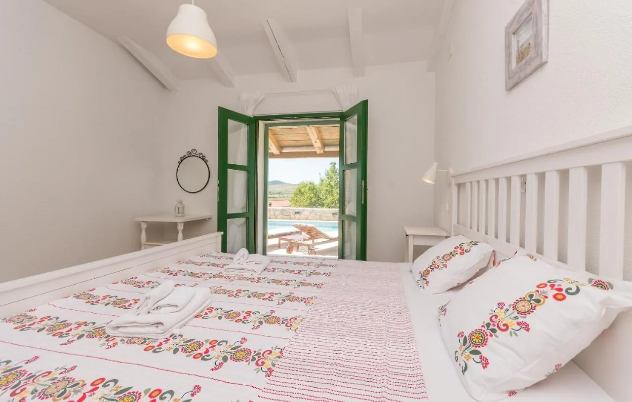 Villa Ibis Pakostane